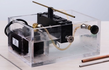 小直径金属和塑料管