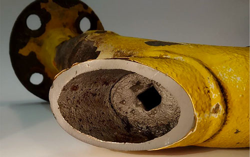 管轴失效可能会导致泄露。