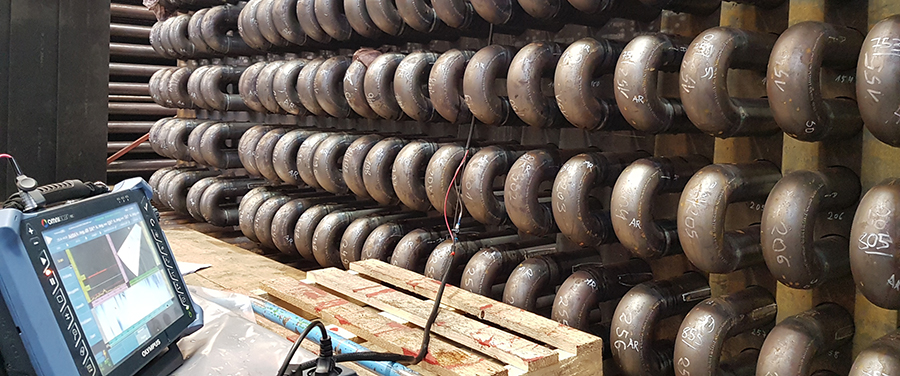 用于在制造过程中检测热交换器排管的COBRA扫查器和OmniScan MX2探伤仪