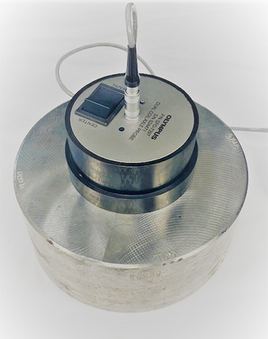 用于检测火车轴心缺陷的探头设置