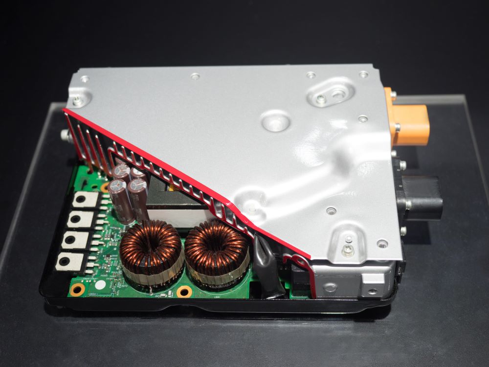 电动汽车(EV)逆变器