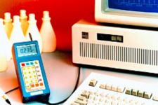 使用具有连通性能的测厚仪和云端软件提高厚度测量数据的管理水平