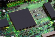 Enhancing EV Auto Industry Inspections with the Ultra-Thin IPLEX™ TX II Videoscope